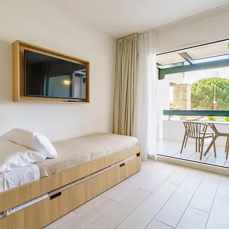 Apart-hotel Ibaia