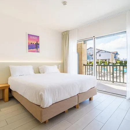 Ibaia - Piscine & 4*